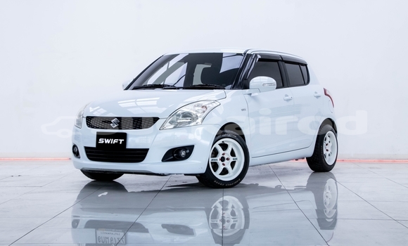 ซื้อ รถมือสอง Suzuki Swift ขาว รถยนต์ ใน %{เมือง} ใน นนทบุรี ซื้อ รถมือสอง Suzuki Swift ขาว รถยนต์ ใน %{เมือง} ใน นนทบุรี