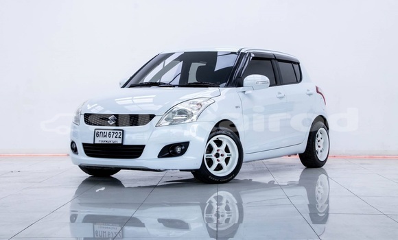 Buy Used Suzuki Swift White Car in Bangkok in Bangkok