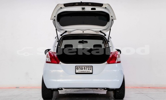 ซื้อ รถมือสอง Suzuki Swift ขาว รถยนต์ ใน %{เมือง} ใน กรุงเทพมหานคร ซื้อ รถมือสอง Suzuki Swift ขาว รถยนต์ ใน %{เมือง} ใน กรุงเทพมหานคร