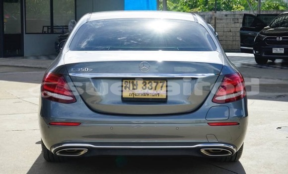 ซื้อ รถมือสอง Mercedes-Benz E-Classe อื่น ๆ รถยนต์ ใน %{เมือง} ใน กรุงเทพมหานคร ซื้อ รถมือสอง Mercedes-Benz E-Classe อื่น ๆ รถยนต์ ใน %{เมือง} ใน กรุงเทพมหานคร