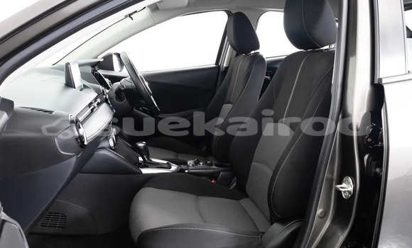 ซื้อ รถมือสอง Mazda Mazda 2 สีน้ำตาล รถยนต์ ใน %{เมือง} ใน กรุงเทพมหานคร ซื้อ รถมือสอง Mazda Mazda 2 สีน้ำตาล รถยนต์ ใน %{เมือง} ใน กรุงเทพมหานคร