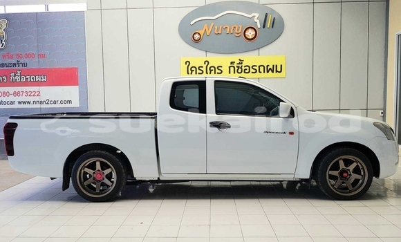 ซื้อ รถมือสอง Isuzu D-Max ขาว รถยนต์ ใน %{เมือง} ใน สระบุรี ซื้อ รถมือสอง Isuzu D-Max ขาว รถยนต์ ใน %{เมือง} ใน สระบุรี