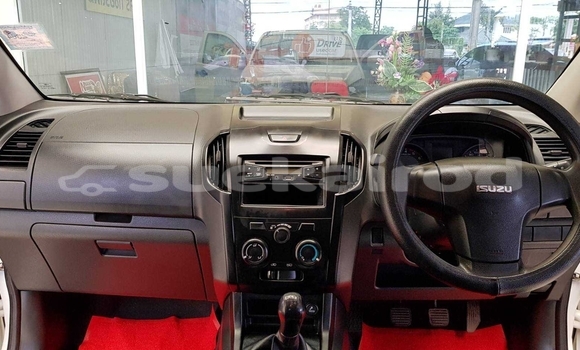 ซื้อ รถมือสอง Isuzu D-Max ขาว รถยนต์ ใน %{เมือง} ใน สระบุรี ซื้อ รถมือสอง Isuzu D-Max ขาว รถยนต์ ใน %{เมือง} ใน สระบุรี