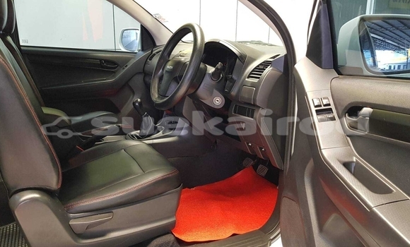 ซื้อ รถมือสอง Isuzu D-Max ขาว รถยนต์ ใน %{เมือง} ใน สระบุรี ซื้อ รถมือสอง Isuzu D-Max ขาว รถยนต์ ใน %{เมือง} ใน สระบุรี