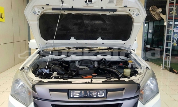 ซื้อ รถมือสอง Isuzu D-Max ขาว รถยนต์ ใน %{เมือง} ใน สระบุรี ซื้อ รถมือสอง Isuzu D-Max ขาว รถยนต์ ใน %{เมือง} ใน สระบุรี
