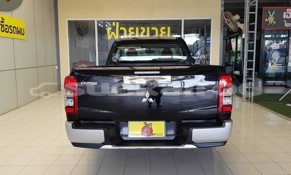 ซื้อ รถมือสอง Mitsubishi Triton สีดำ รถยนต์ ใน %{เมือง} ใน สระบุรี ซื้อ รถมือสอง Mitsubishi Triton สีดำ รถยนต์ ใน %{เมือง} ใน สระบุรี