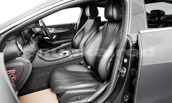 ซื้อ รถมือสอง Mercedes-Benz CLS-klasse เงิน รถยนต์ ใน %{เมือง} ใน กรุงเทพมหานคร ซื้อ รถมือสอง Mercedes-Benz CLS-klasse เงิน รถยนต์ ใน %{เมือง} ใน กรุงเทพมหานคร