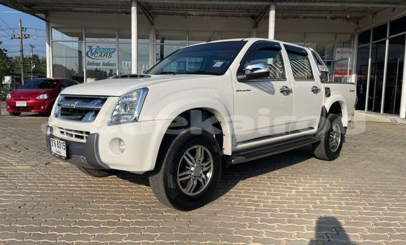 ซื้อ รถมือสอง Isuzu D-Max ขาว รถยนต์ ใน %{เมือง} ใน กรุงเทพมหานคร