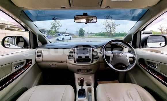 ซื้อ รถมือสอง Toyota Innova ขาว รถยนต์ ใน %{เมือง} ใน กรุงเทพมหานคร ซื้อ รถมือสอง Toyota Innova ขาว รถยนต์ ใน %{เมือง} ใน กรุงเทพมหานคร