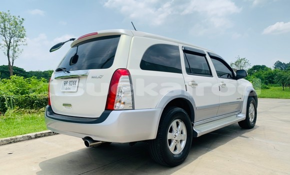 ซื้อ รถมือสอง Isuzu MU-7 ขาว รถยนต์ ใน %{เมือง} ใน กรุงเทพมหานคร ซื้อ รถมือสอง Isuzu MU-7 ขาว รถยนต์ ใน %{เมือง} ใน กรุงเทพมหานคร