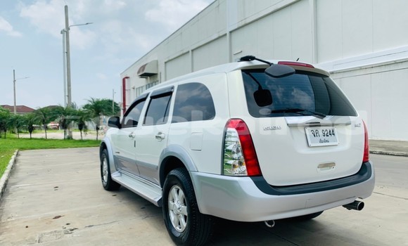 ซื้อ รถมือสอง Isuzu MU-7 ขาว รถยนต์ ใน %{เมือง} ใน กรุงเทพมหานคร ซื้อ รถมือสอง Isuzu MU-7 ขาว รถยนต์ ใน %{เมือง} ใน กรุงเทพมหานคร