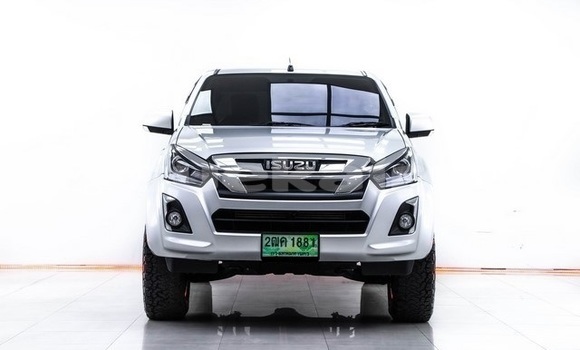 ซื้อ รถมือสอง Isuzu D-Max อื่น ๆ รถยนต์ ใน %{เมือง} ใน กรุงเทพมหานคร ซื้อ รถมือสอง Isuzu D-Max อื่น ๆ รถยนต์ ใน %{เมือง} ใน กรุงเทพมหานคร