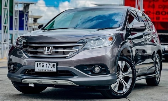 ซื้อ รถมือสอง Honda CR–V อื่น ๆ รถยนต์ ใน %{เมือง} ใน กรุงเทพมหานคร