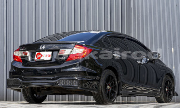 ซื้อ รถมือสอง Honda Civic สีดำ รถยนต์ ใน %{เมือง} ใน ปทุมธานี ซื้อ รถมือสอง Honda Civic สีดำ รถยนต์ ใน %{เมือง} ใน ปทุมธานี