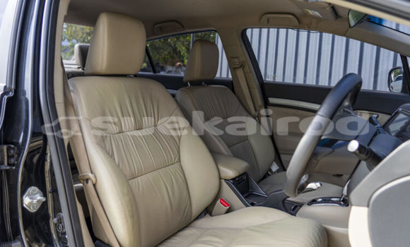 ซื้อ รถมือสอง Honda Civic สีดำ รถยนต์ ใน %{เมือง} ใน ปทุมธานี ซื้อ รถมือสอง Honda Civic สีดำ รถยนต์ ใน %{เมือง} ใน ปทุมธานี