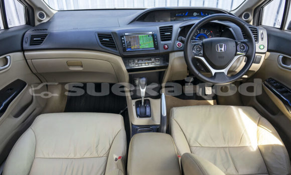 ซื้อ รถมือสอง Honda Civic สีดำ รถยนต์ ใน %{เมือง} ใน ปทุมธานี ซื้อ รถมือสอง Honda Civic สีดำ รถยนต์ ใน %{เมือง} ใน ปทุมธานี