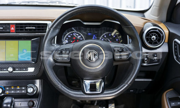 ซื้อ รถมือสอง MG ZS ขาว รถยนต์ ใน %{เมือง} ใน ปทุมธานี ซื้อ รถมือสอง MG ZS ขาว รถยนต์ ใน %{เมือง} ใน ปทุมธานี