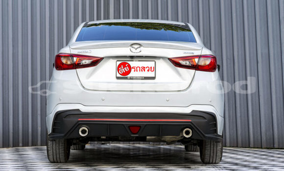 ซื้อ รถมือสอง Mazda 2 ขาว รถยนต์ ใน %{เมือง} ใน ปทุมธานี ซื้อ รถมือสอง Mazda 2 ขาว รถยนต์ ใน %{เมือง} ใน ปทุมธานี
