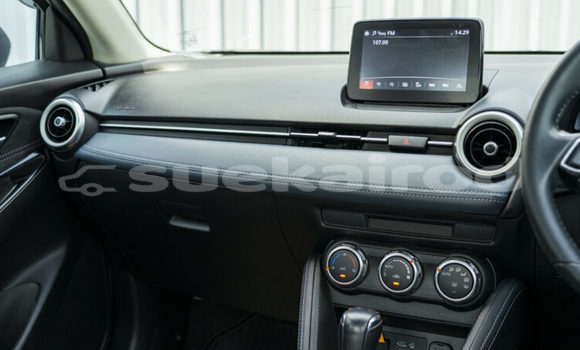 ซื้อ รถมือสอง Mazda 2 ขาว รถยนต์ ใน %{เมือง} ใน ปทุมธานี ซื้อ รถมือสอง Mazda 2 ขาว รถยนต์ ใน %{เมือง} ใน ปทุมธานี