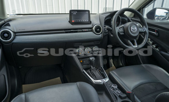 ซื้อ รถมือสอง Mazda 2 ขาว รถยนต์ ใน %{เมือง} ใน ปทุมธานี ซื้อ รถมือสอง Mazda 2 ขาว รถยนต์ ใน %{เมือง} ใน ปทุมธานี