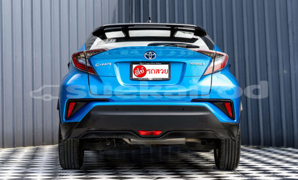 ซื้อ รถมือสอง Toyota C-HR สีน้ำเงิน รถยนต์ ใน %{เมือง} ใน ปทุมธานี ซื้อ รถมือสอง Toyota C-HR สีน้ำเงิน รถยนต์ ใน %{เมือง} ใน ปทุมธานี