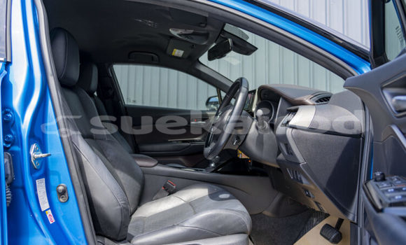 ซื้อ รถมือสอง Toyota C-HR สีน้ำเงิน รถยนต์ ใน %{เมือง} ใน ปทุมธานี ซื้อ รถมือสอง Toyota C-HR สีน้ำเงิน รถยนต์ ใน %{เมือง} ใน ปทุมธานี