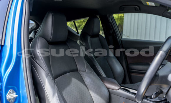 ซื้อ รถมือสอง Toyota C-HR สีน้ำเงิน รถยนต์ ใน %{เมือง} ใน ปทุมธานี ซื้อ รถมือสอง Toyota C-HR สีน้ำเงิน รถยนต์ ใน %{เมือง} ใน ปทุมธานี