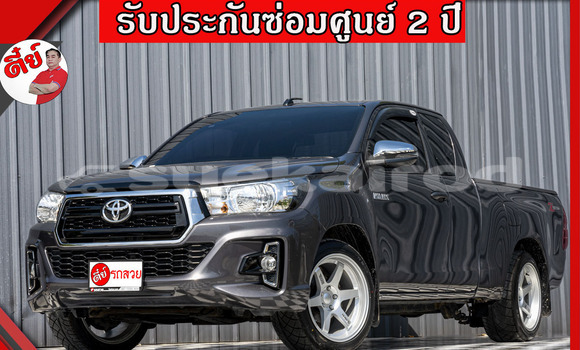 ซื้อ รถมือสอง Toyota Hiluxe Revo อื่น ๆ รถยนต์ ใน %{เมือง} ใน ปทุมธานี