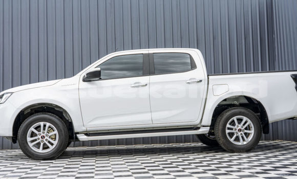 ซื้อ รถมือสอง Isuzu D-Max ขาว รถยนต์ ใน %{เมือง} ใน ปทุมธานี ซื้อ รถมือสอง Isuzu D-Max ขาว รถยนต์ ใน %{เมือง} ใน ปทุมธานี