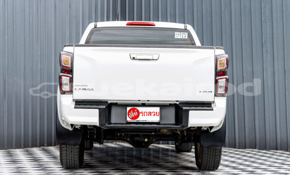 ซื้อ รถมือสอง Isuzu D-Max ขาว รถยนต์ ใน %{เมือง} ใน ปทุมธานี ซื้อ รถมือสอง Isuzu D-Max ขาว รถยนต์ ใน %{เมือง} ใน ปทุมธานี
