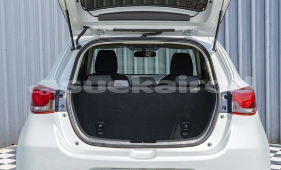 ซื้อ รถมือสอง Mazda 2 ขาว รถยนต์ ใน %{เมือง} ใน ปทุมธานี ซื้อ รถมือสอง Mazda 2 ขาว รถยนต์ ใน %{เมือง} ใน ปทุมธานี