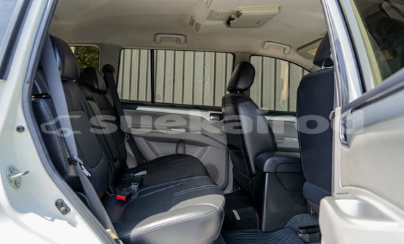 ซื้อ รถมือสอง Mitsubishi Pajero Sport ขาว รถยนต์ ใน %{เมือง} ใน ปทุมธานี ซื้อ รถมือสอง Mitsubishi Pajero Sport ขาว รถยนต์ ใน %{เมือง} ใน ปทุมธานี