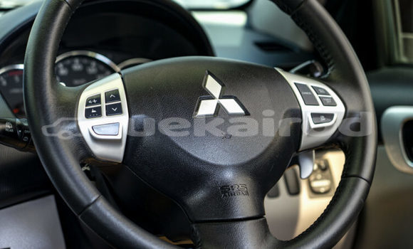 ซื้อ รถมือสอง Mitsubishi Pajero Sport ขาว รถยนต์ ใน %{เมือง} ใน ปทุมธานี ซื้อ รถมือสอง Mitsubishi Pajero Sport ขาว รถยนต์ ใน %{เมือง} ใน ปทุมธานี