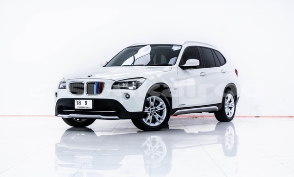 ซื้อ รถมือสอง BMW X1 ขาว รถยนต์ ใน %{เมือง} ใน กรุงเทพมหานคร