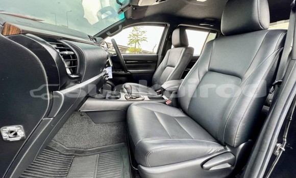 ซื้อ รถมือสอง Toyota Hiluxe Revo สีดำ รถยนต์ ใน %{เมือง} ใน กรุงเทพมหานคร ซื้อ รถมือสอง Toyota Hiluxe Revo สีดำ รถยนต์ ใน %{เมือง} ใน กรุงเทพมหานคร