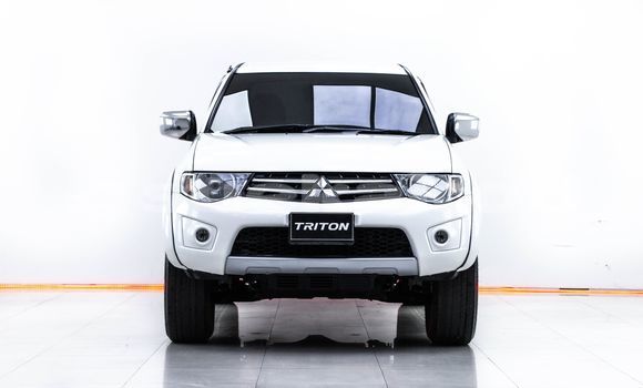 Buy Used Mitsubishi Triton White Car in Bangkok in Bangkok Buy Used Mitsubishi Triton White Car in Bangkok in Bangkok