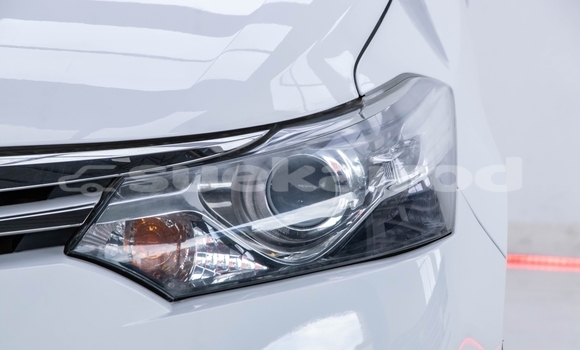 ซื้อ รถมือสอง Toyota Vios ขาว รถยนต์ ใน %{เมือง} ใน นนทบุรี ซื้อ รถมือสอง Toyota Vios ขาว รถยนต์ ใน %{เมือง} ใน นนทบุรี