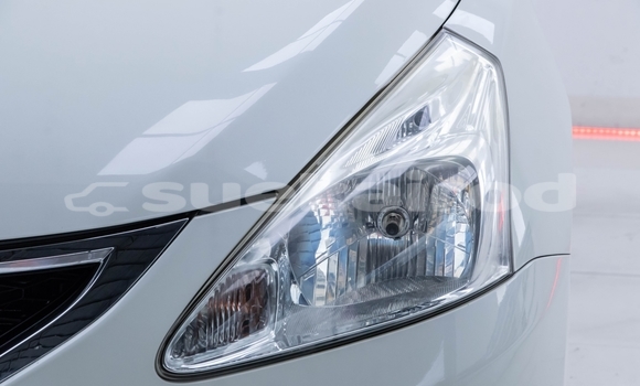 ซื้อ รถมือสอง Nissan Pulsar ขาว รถยนต์ ใน %{เมือง} ใน นนทบุรี ซื้อ รถมือสอง Nissan Pulsar ขาว รถยนต์ ใน %{เมือง} ใน นนทบุรี