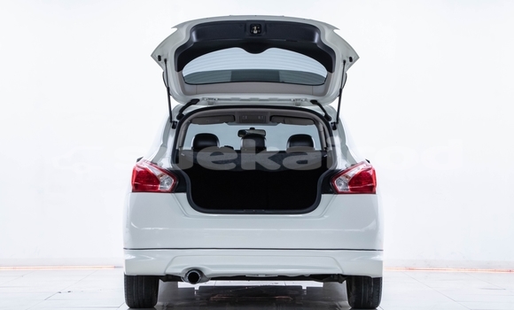 ซื้อ รถมือสอง Nissan Pulsar ขาว รถยนต์ ใน %{เมือง} ใน นนทบุรี ซื้อ รถมือสอง Nissan Pulsar ขาว รถยนต์ ใน %{เมือง} ใน นนทบุรี