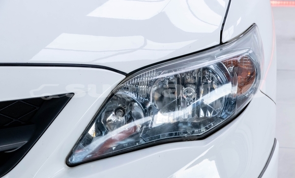 Buy Used Toyota Altis White Car in Nonthaburi in Nonthaburi Buy Used Toyota Altis White Car in Nonthaburi in Nonthaburi