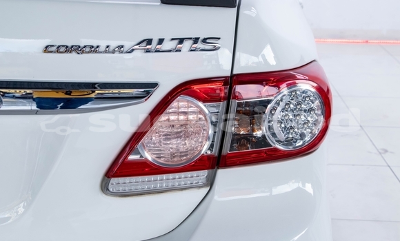 Buy Used Toyota Altis White Car in Nonthaburi in Nonthaburi Buy Used Toyota Altis White Car in Nonthaburi in Nonthaburi