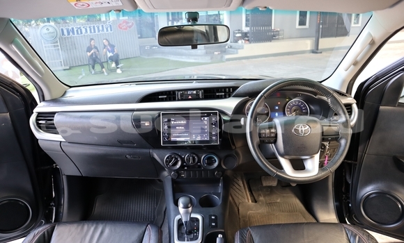 ซื้อ รถมือสอง Toyota Hiluxe Revo สีดำ รถยนต์ ใน %{เมือง} ใน กรุงเทพมหานคร ซื้อ รถมือสอง Toyota Hiluxe Revo สีดำ รถยนต์ ใน %{เมือง} ใน กรุงเทพมหานคร