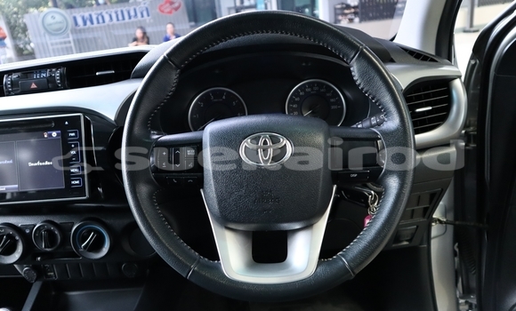 ซื้อ รถมือสอง Toyota Hiluxe Revo เงิน รถยนต์ ใน %{เมือง} ใน กรุงเทพมหานคร ซื้อ รถมือสอง Toyota Hiluxe Revo เงิน รถยนต์ ใน %{เมือง} ใน กรุงเทพมหานคร