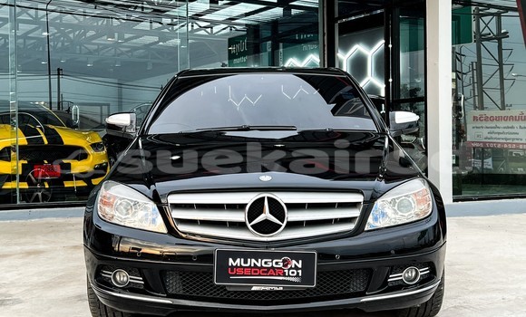 ซื้อ รถมือสอง Mercedes-Benz C-Classe สีดำ รถยนต์ ใน %{เมือง} ใน ร้อยเอ็ด