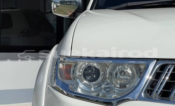 ซื้อ รถมือสอง Mitsubishi Pajero Sport ขาว รถยนต์ ใน %{เมือง} ใน ร้อยเอ็ด ซื้อ รถมือสอง Mitsubishi Pajero Sport ขาว รถยนต์ ใน %{เมือง} ใน ร้อยเอ็ด