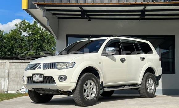 ซื้อ รถมือสอง Mitsubishi Pajero Sport ขาว รถยนต์ ใน %{เมือง} ใน ร้อยเอ็ด ซื้อ รถมือสอง Mitsubishi Pajero Sport ขาว รถยนต์ ใน %{เมือง} ใน ร้อยเอ็ด