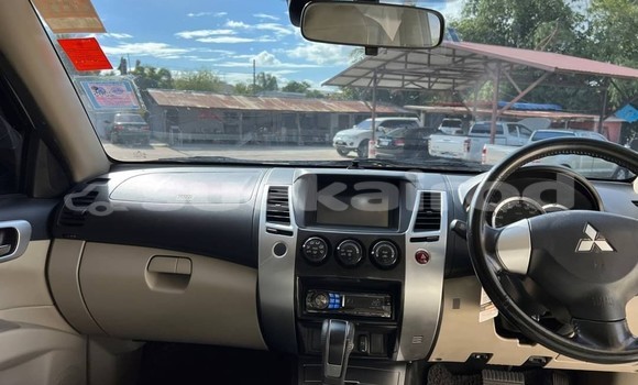 ซื้อ รถมือสอง Mitsubishi Pajero Sport ขาว รถยนต์ ใน %{เมือง} ใน ร้อยเอ็ด ซื้อ รถมือสอง Mitsubishi Pajero Sport ขาว รถยนต์ ใน %{เมือง} ใน ร้อยเอ็ด