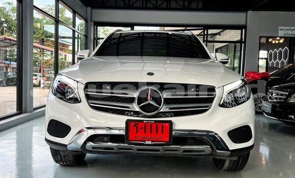 ซื้อ รถมือสอง Mercedes-Benz GLC 250D ขาว รถยนต์ ใน %{เมือง} ใน ร้อยเอ็ด ซื้อ รถมือสอง Mercedes-Benz GLC 250D ขาว รถยนต์ ใน %{เมือง} ใน ร้อยเอ็ด