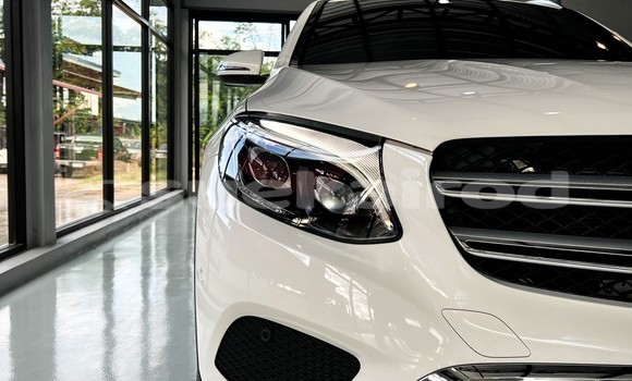 ซื้อ รถมือสอง Mercedes-Benz GLC 250D ขาว รถยนต์ ใน %{เมือง} ใน ร้อยเอ็ด ซื้อ รถมือสอง Mercedes-Benz GLC 250D ขาว รถยนต์ ใน %{เมือง} ใน ร้อยเอ็ด