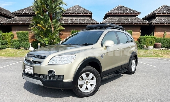 ซื้อ รถมือสอง Chevrolet Captiva สีน้ำตาล รถยนต์ ใน %{เมือง} ใน กรุงเทพมหานคร